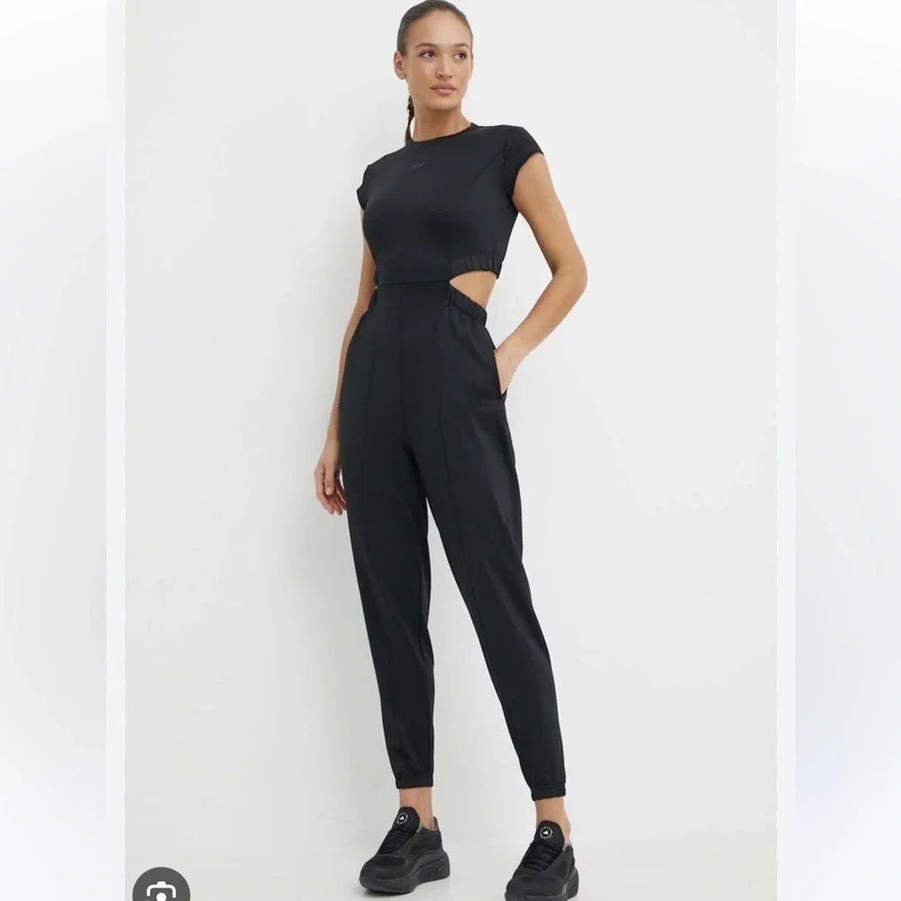 Reebok- one piece - Casual Classic Jumpsuit- S